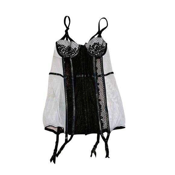 Victoria's secret lace hook up corset - Picture 1 of 8